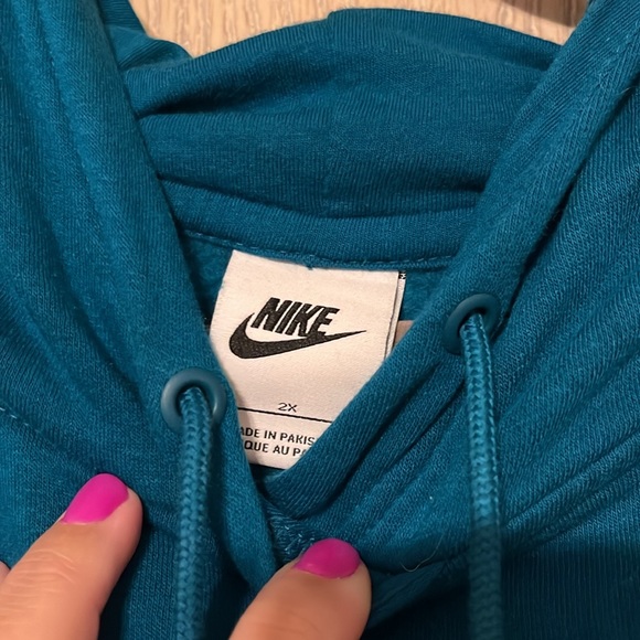 Nike Hoodie - Picture 3 of 5